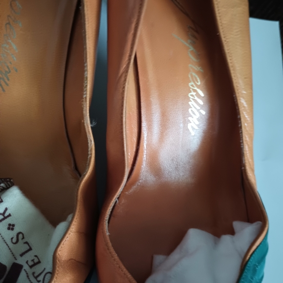 Shoes.1980 leather 3 color shoes - Picture 3 of 8